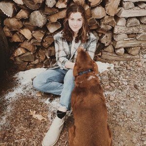 Meet your Posher, Rae